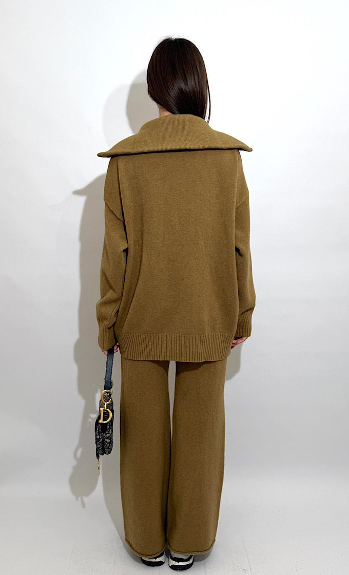 Helena Camel suit