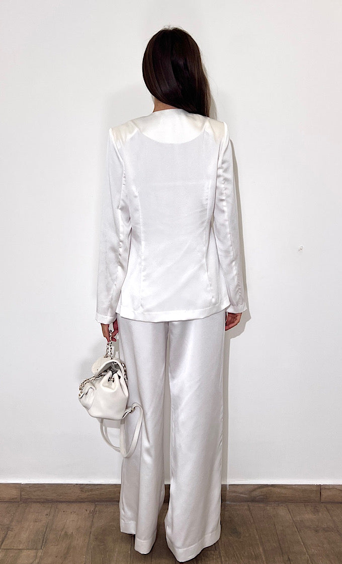 DORIA CREAM SUIT 